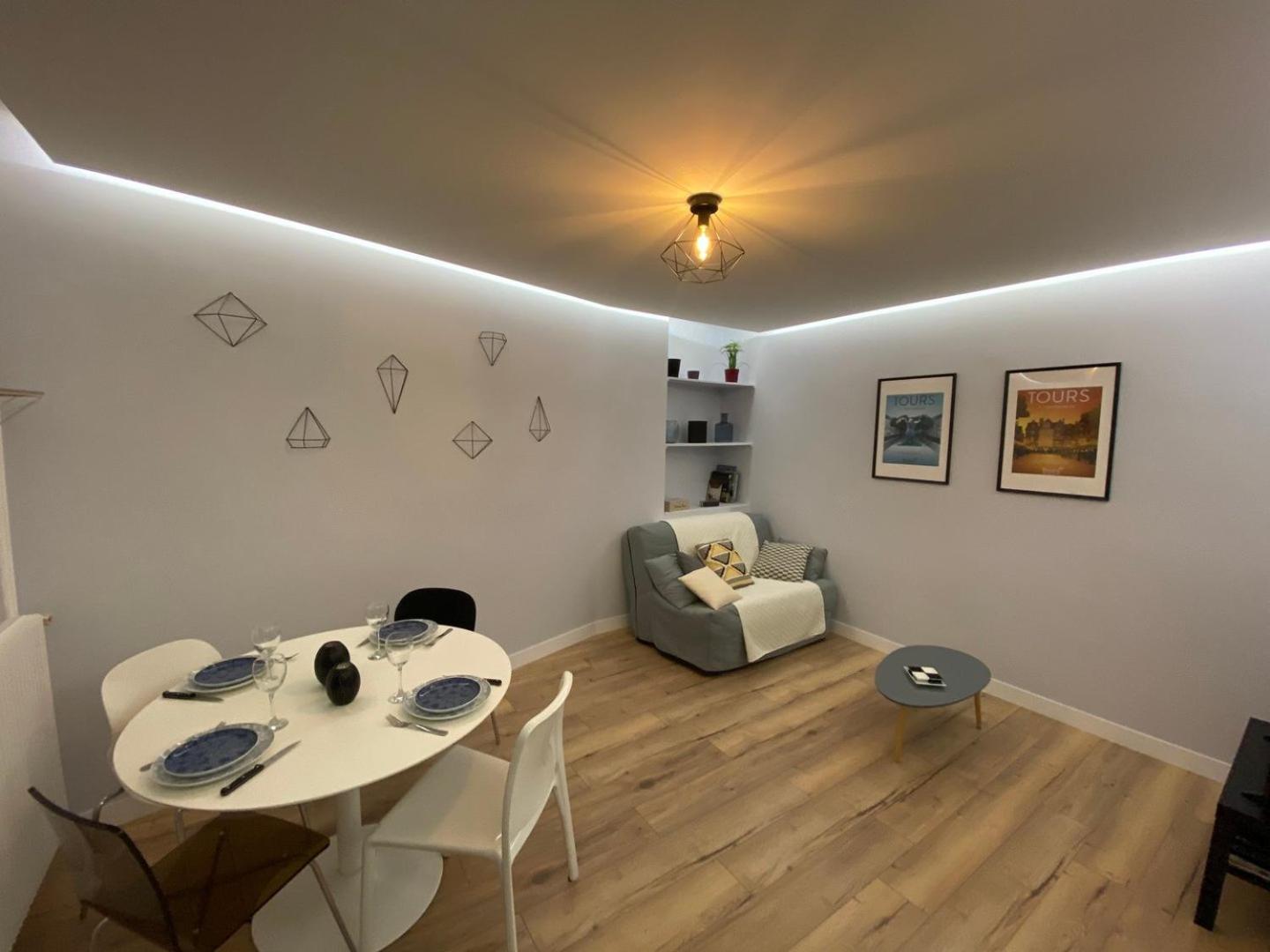Lumineux T2 Situe Dans L'Hyper Centre De Tours Apartment Ngoại thất bức ảnh